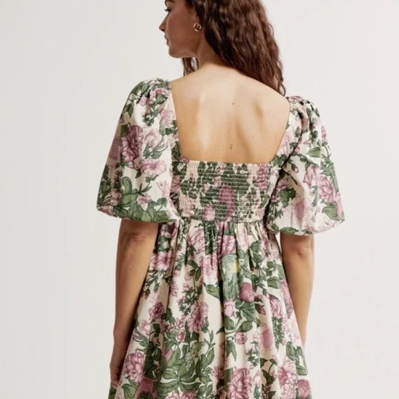 Abercrombie & Fitch Garden Floral Poplin Puff-Sleeve Mini Dress - Picture 3 of 10